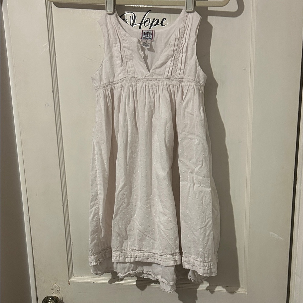 Charming White Sleeveless Kids Dress